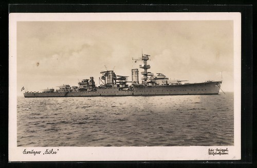 Kreuzer köln vor anker - ak,